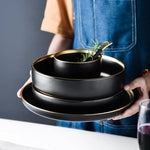 Black Tableware Set