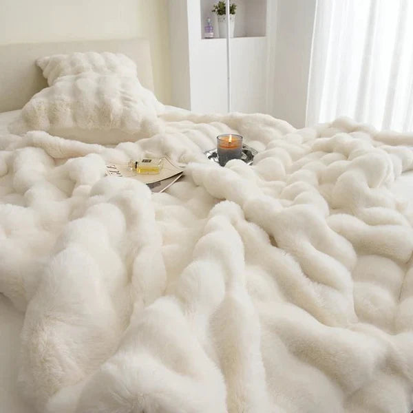 White Faux Fur Blanket and Pillow Set